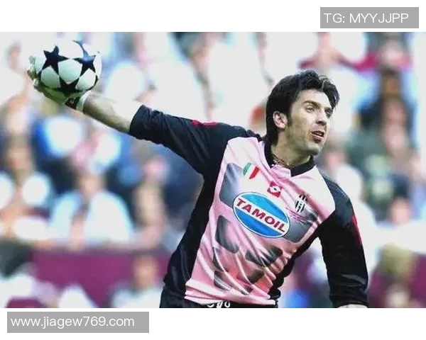 怀旧时光中的绿茵传奇回眸很多老足球明星的经典瞬间与辉煌岁月